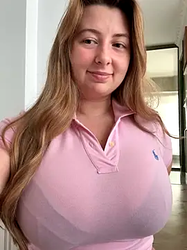 curvyflawless online show from 10.27.25