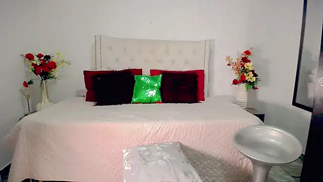 maria camilacms online show from 02.17.25