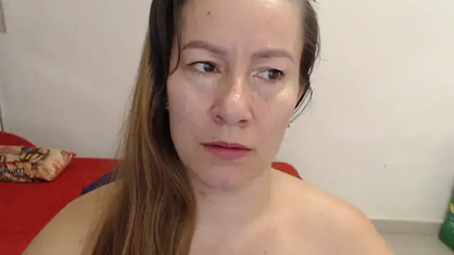 CATRINA-83 online show from 12.22.25