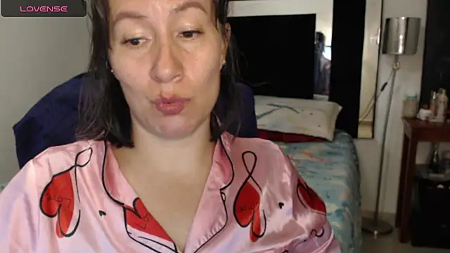 CATRINA-83 online show from 04.22.26