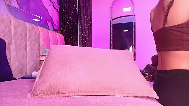 arl chloee online show from 03.25.26