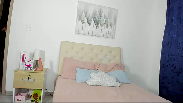 brenda x 69 online show from 11.04.25