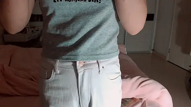 -Lucky Girl online show from 02.15.26