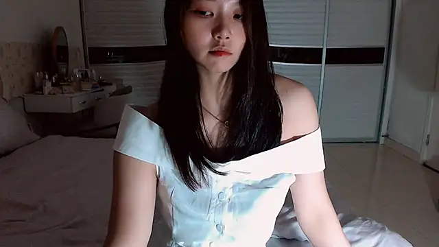 -Lucky Girl online show from 06.02.26