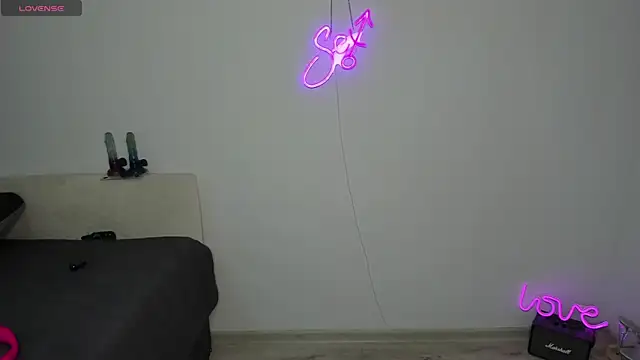 Bitch Coin online show from 10.17.25