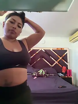 emmyjhonson07 online show from 11.09.25