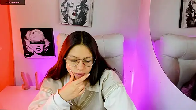 SamanthaRoldaan online show from 03.13.26