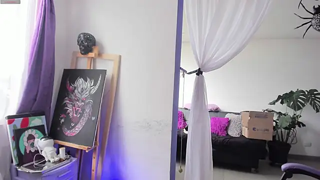 Snapshot of witchviolet chatting on 09.26.25 witchviolet online show from 09.26.25