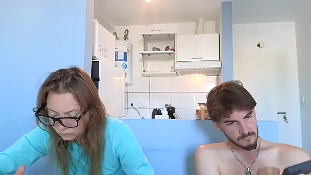 Snapshot of Jony_Marta chatting on 02.13.25 Jony Marta online show from 02.13.25