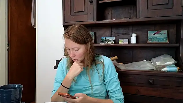 Snapshot of Jony_Marta chatting on 02.20.25 Jony Marta online show from 02.20.25