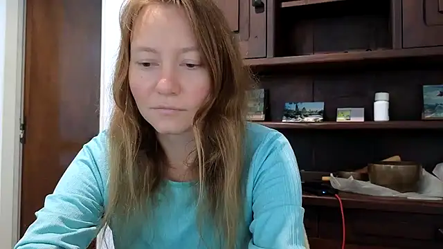 Snapshot of Jony_Marta chatting on 02.22.25 Jony Marta online show from 02.22.25