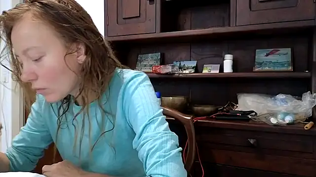 Snapshot of Jony_Marta chatting on 02.25.25 Jony Marta online show from 02.25.25