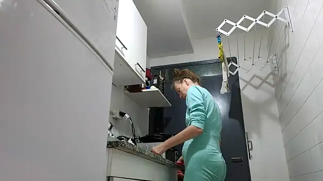 Snapshot of Jony_Marta chatting on 03.09.25 Jony Marta online show from 03.09.25