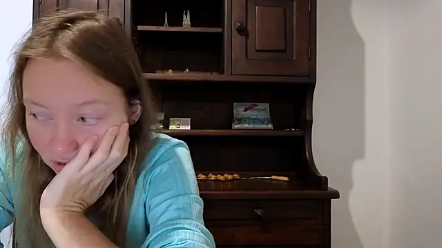 Snapshot of Jony_Marta chatting on 03.10.25 Jony Marta online show from 03.10.25