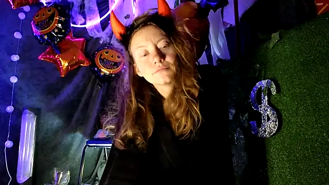 Snapshot of Jony_Marta chatting on 11.07.25 Jony Marta online show from 11.07.25