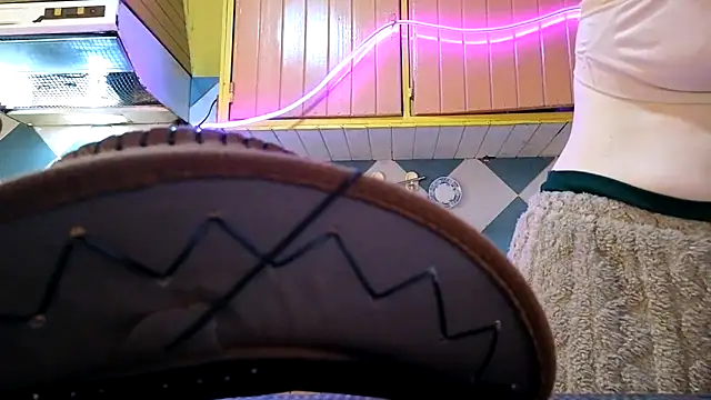 Snapshot of Jony_Marta chatting on 11.13.25 Jony Marta online show from 11.13.25