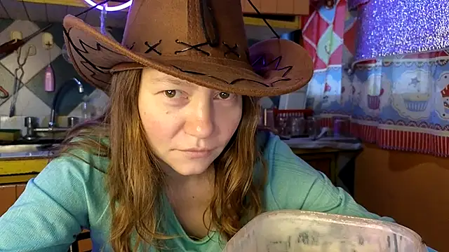 Snapshot of Jony_Marta chatting on 11.23.25 Jony Marta online show from 11.23.25