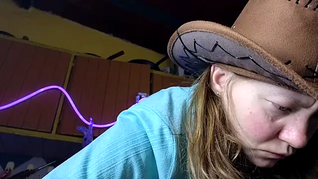 Snapshot of Jony_Marta chatting on 11.25.25 Jony Marta online show from 11.25.25