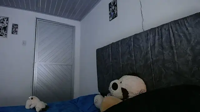 linda 33 online show from 04.15.26