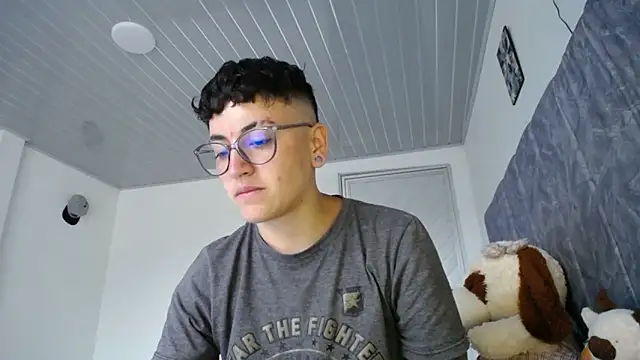 linda 33 online show from 04.16.26