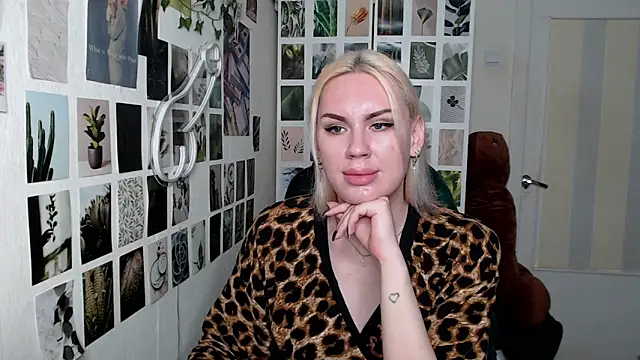 CapriScorpion online show from 10.25.25