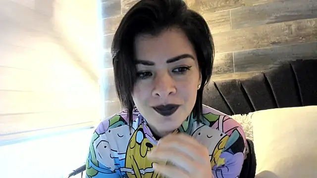 queen fetish online show from 12.19.24