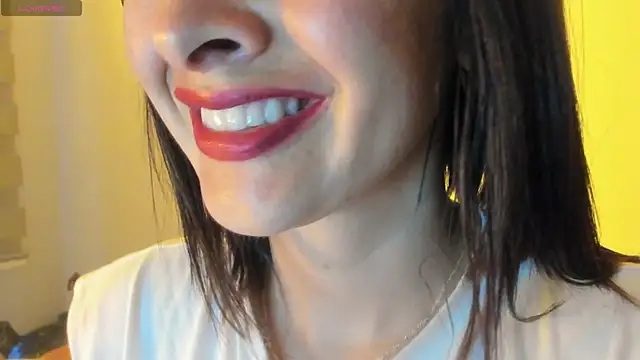 queen fetish online show from 10.26.25