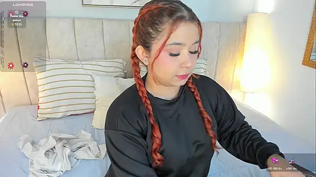 Atenea cuteee online show from 04.18.26