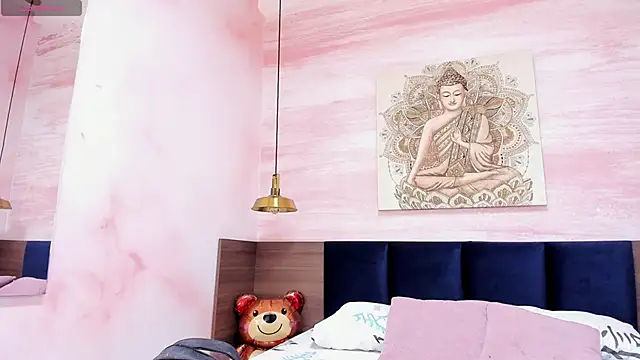 AnneDixie online show from 02.23.25