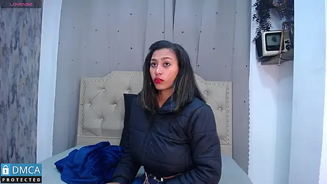 CarolRodriguez  online show from 02.25.25