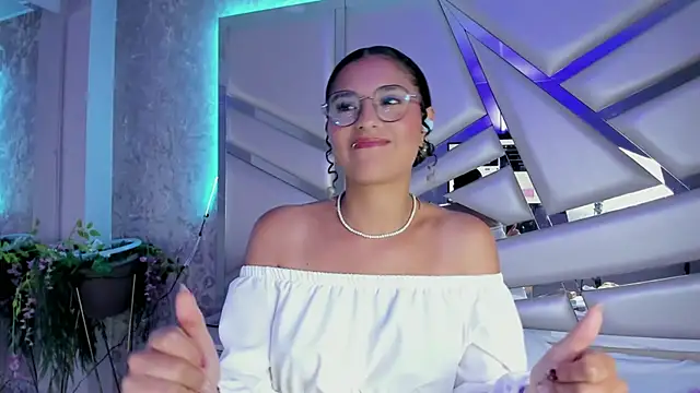 Miia002 online show from 02.28.25