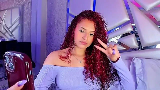 Miia002 online show from 10.23.25