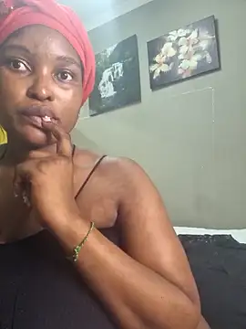 Bustygoddess32 online show from 03.04.25