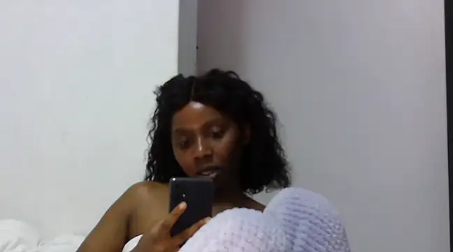 Sexxybella27 online show from 02.18.25