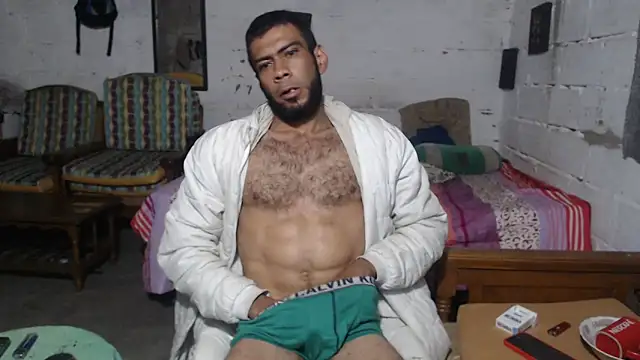 Snapshot of erik_alexander chatting on 12.15.25 erik alexander online show from 12.15.25