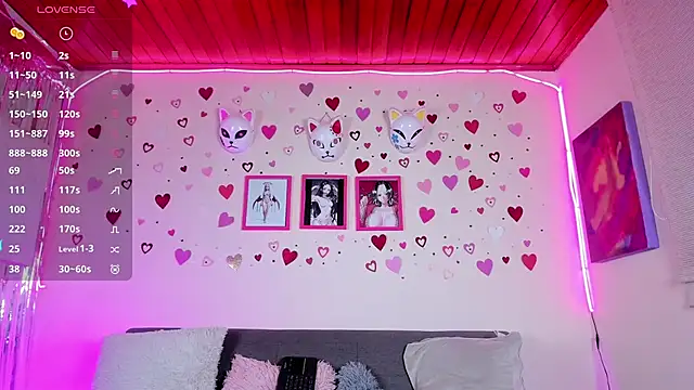 artmiaa online show from 02.25.25