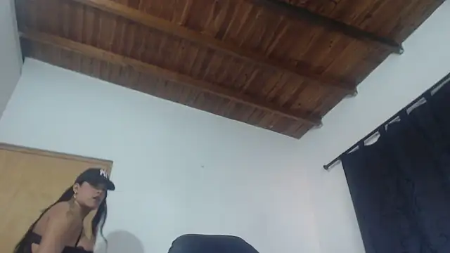 Snapshot of Alejagrantx chatting on 09.12.25 Alejagrantx online show from 09.12.25