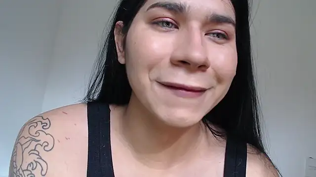 Snapshot of Moon_Foxxy chatting on 01.13.26 Moon Foxxy online show from 01.13.26