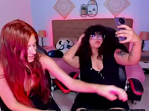 julieth love  online show from 10.05.25