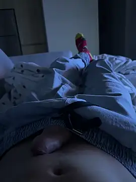 Snapshot of mightgogay chatting on 01.20.25 mightgogay online show from 01.20.25