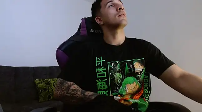 Snapshot of Sisoyalejo420 chatting on 02.25.25 Sisoyalejo420 online show from 02.25.25