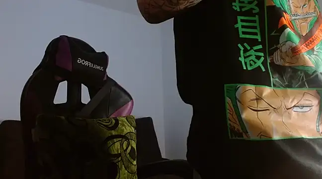 Snapshot of Sisoyalejo420 chatting on 02.27.25 Sisoyalejo420 online show from 02.27.25