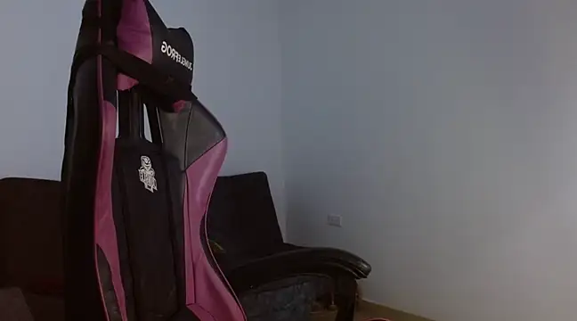 Snapshot of Sisoyalejo420 chatting on 03.04.25 Sisoyalejo420 online show from 03.04.25