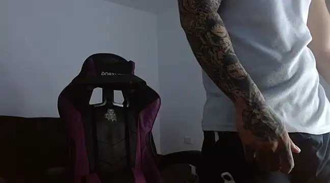 Snapshot of Sisoyalejo420 chatting on 03.10.25 Sisoyalejo420 online show from 03.10.25