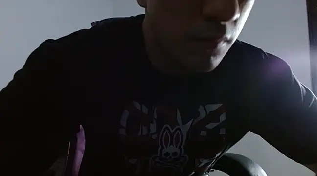 Snapshot of Sisoyalejo420 chatting on 03.13.25 Sisoyalejo420 online show from 03.13.25