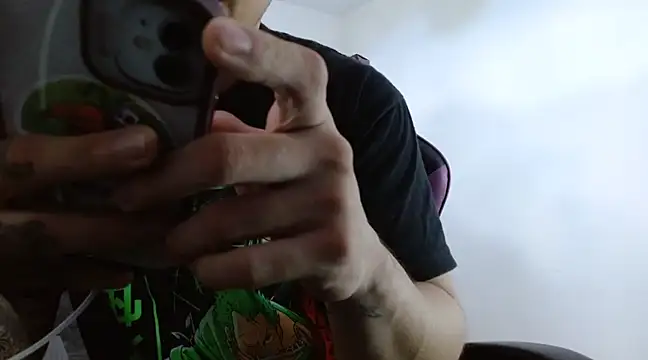 Snapshot of Sisoyalejo420 chatting on 03.15.25 Sisoyalejo420 online show from 03.15.25