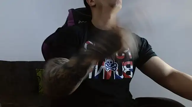 Snapshot of Sisoyalejo420 chatting on 03.19.25 Sisoyalejo420 online show from 03.19.25