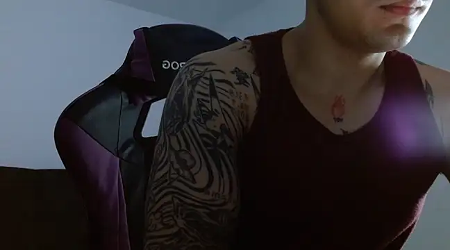 Snapshot of Sisoyalejo420 chatting on 03.21.25 Sisoyalejo420 online show from 03.21.25