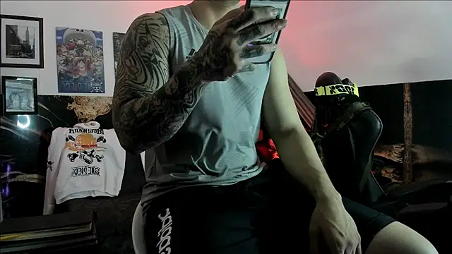 Snapshot of Sisoyalejo420 chatting on 09.23.25 Sisoyalejo420 online show from 09.23.25