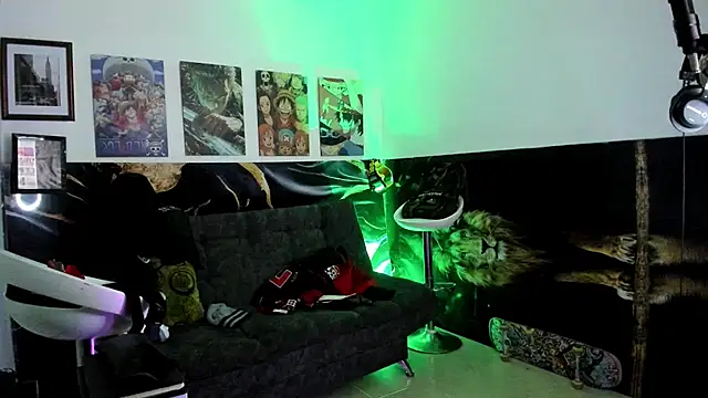 Snapshot of Sisoyalejo420 chatting on 10.05.25 Sisoyalejo420 online show from 10.05.25